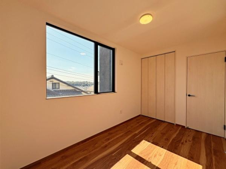 �_�ސ쌧���s�����扤�T����5���ڂ̐V�z��ˌ��Ă̗m��