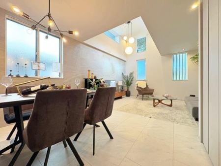 �_�ސ쌧���l�s�_�ސ��ؒ��̐V�z��ˌ��Ẵ��r���O