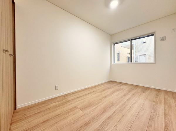 �_�ސ쌧���l�s���J��܊іڒ��̐V�z��ˌ��Ă̗m��