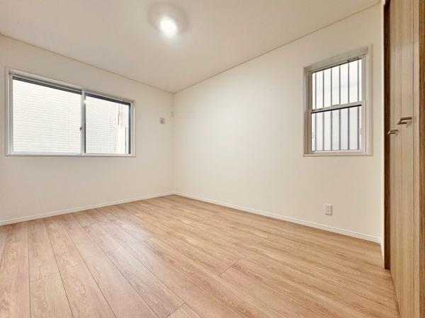 �_�ސ쌧���l�s���J��܊іڒ��̐V�z��ˌ��Ă̗m��