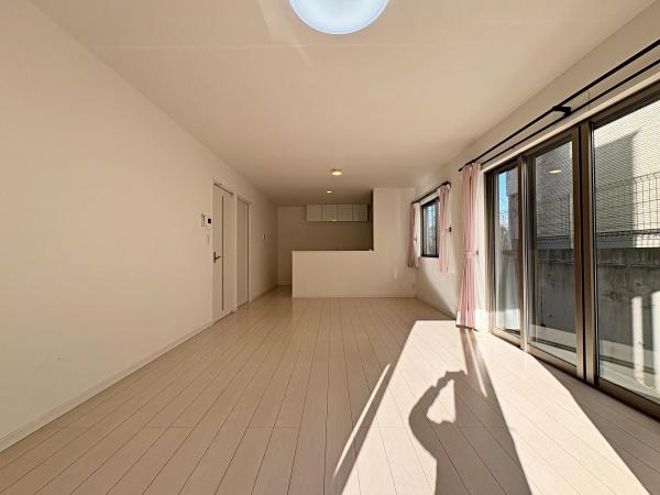 �_�ސ쌧���l�s�h�揬���P�J3���ڂ̒��È�ˌ��Ẵ��r���O