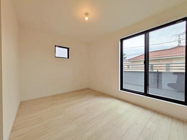 �_�ސ쌧���͌��s���L���̐V�z��ˌ��Ă̗m��