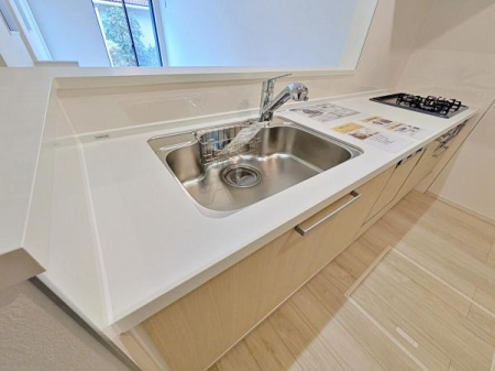 �_�ސ쌧���͌��s���L���̐V�z��ˌ��ẴL�b�`��