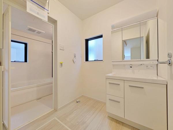 �_�ސ쌧���͌��s���L���̐V�z��ˌ��Ă̐��ʑ�E���ʏ�