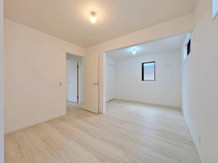 �_�ސ쌧���͌��s���L���̐V�z��ˌ��Ă̗m��