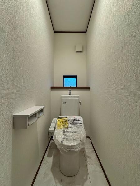 �_�ސ쌧���s�{�O�����1���ڂ̐V�z��ˌ��Ẵg�C��