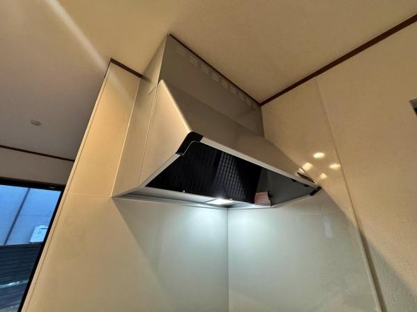 �_�ސ쌧���s�{�O�����1���ڂ̐V�z��ˌ��ẴL�b�`��