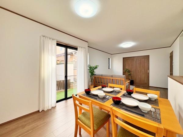 �_�ސ쌧���l�s���撆��2���ڂ̐V�z��ˌ��Ẵ��r���O