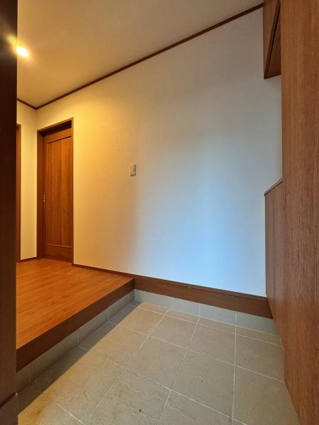 �_�ސ쌧���s�{�O�����1���ڂ̐V�z��ˌ��Ă̌���