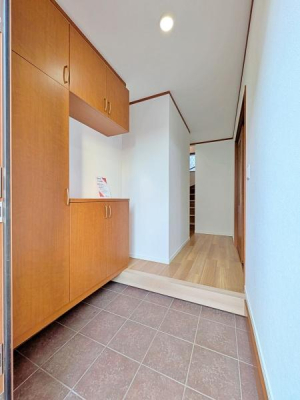 �����s���c�s�X��5���ڂ̒��È�ˌ��Ă̌���