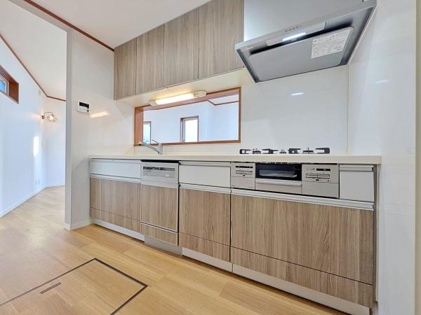 �����s���c�s�X��5���ڂ̒��È�ˌ��ẴL�b�`��