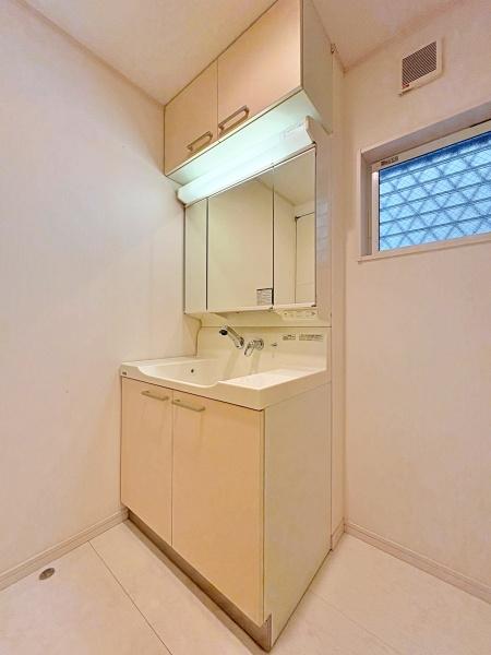 �_�ސ쌧����s�݂��̑�̒��È�ˌ��Ă̐��ʑ�E���ʏ�