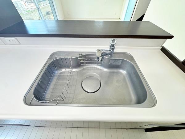 �_�ސ쌧����s�����_��4���ڂ̒��È�ˌ��ẴL�b�`��