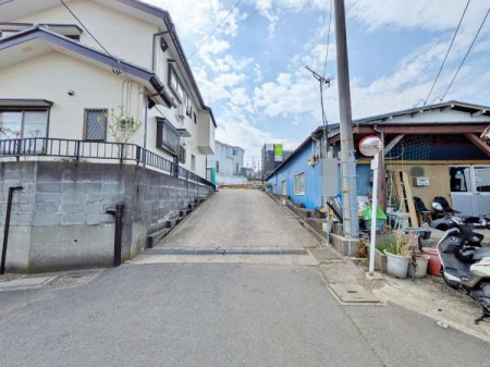 �_�ސ쌧���l�s�ۓy�P�J��㐛�c���̐V�z��ˌ��Ă̑O�ʓ��H�܂ތ��n�ʐ^