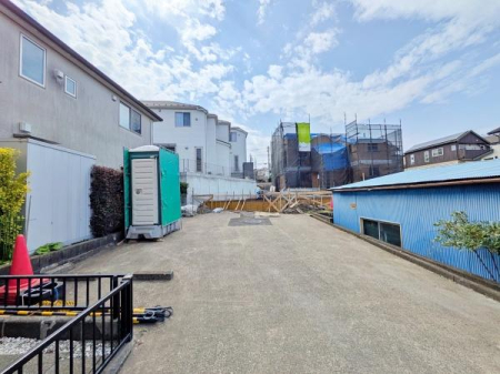 �_�ސ쌧���l�s�ۓy�P�J��㐛�c���̐V�z��ˌ��Ă̑O�ʓ��H�܂ތ��n�ʐ^