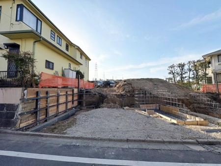 �_�ސ쌧���l�s�˒ˋ�㔐�����̐V�z��ˌ��Ă̌��n�O�ώʐ^