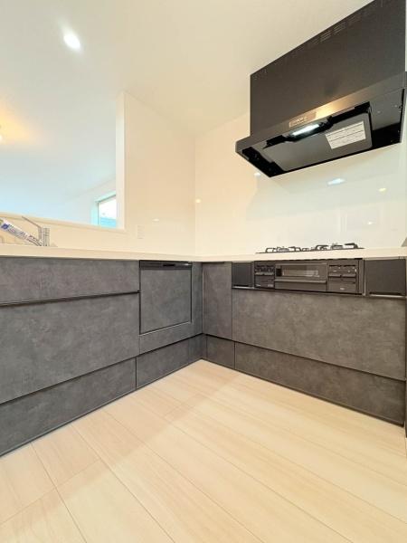 �_�ސ쌧���s���Ë�k����2���ڂ̐V�z��ˌ��ẴL�b�`��