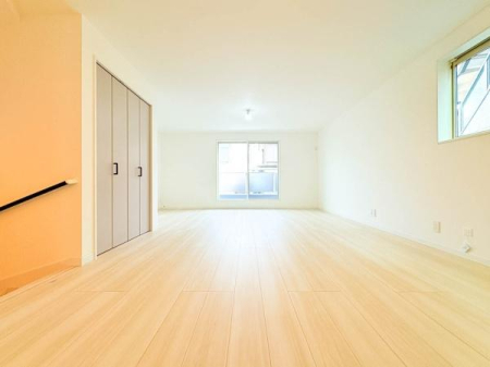 �_�ސ쌧���s���Ë�k����2���ڂ̐V�z��ˌ��Ẵ��r���O