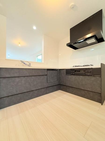 �_�ސ쌧���s���Ë�k����2���ڂ̐V�z��ˌ��ẴL�b�`��