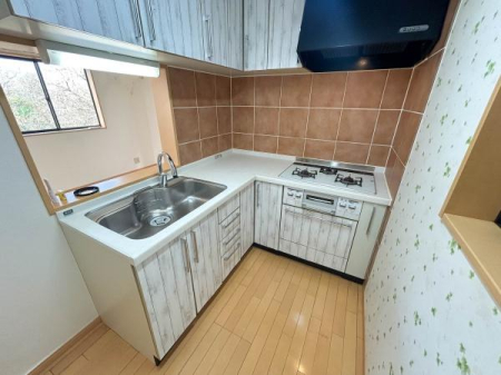 �_�ސ쌧���l�s��搴���P�u�̒��È�ˌ��ẴL�b�`��