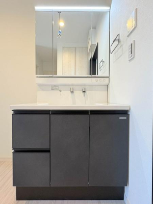 �_�ސ쌧���l�s��q�搙�c8���ڂ̐V�z��ˌ��Ă̐��ʑ�E���ʏ�