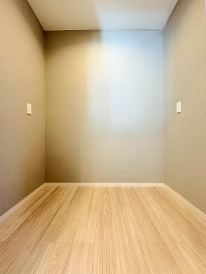 �_�ސ쌧���l�s��q�搙�c8���ڂ̐V�z��ˌ��Ă̎��[