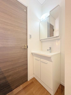 �_�ސ쌧���l�s�˒ˋ於�����̒��È�ˌ��Ă̐��ʑ�E���ʏ�