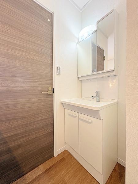 �_�ސ쌧���l�s�˒ˋ於�����̒��È�ˌ��Ă̐��ʑ�E���ʏ�