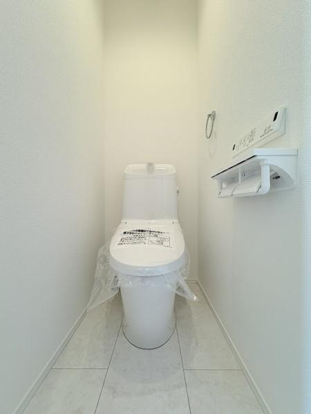 �_�ސ쌧���l�s�`��擌�i�J3���ڂ̐V�z��ˌ��Ẵg�C��