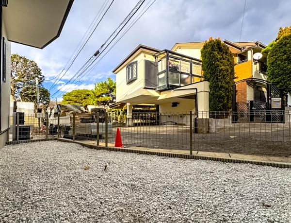 �_�ސ쌧���q�s���R8���ڂ̐V�z��ˌ��Ă̒�