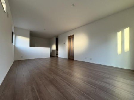 �_�ސ쌧���l�s�ۓy�P�J��@��3���ڂ̐V�z��ˌ��Ẵ��r���O