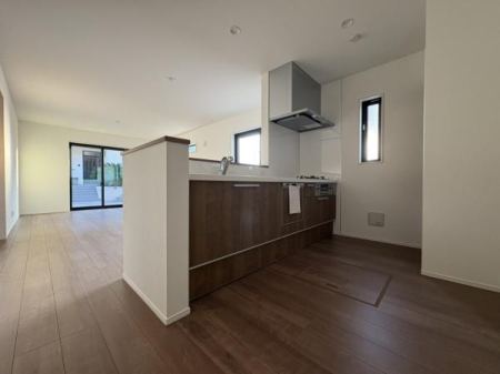 �_�ސ쌧���l�s�ۓy�P�J��@��3���ڂ̐V�z��ˌ��ẴL�b�`��