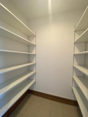 �_�ސ쌧����s�ғ�������1���ڂ̐V�z��ˌ��Ă̎��[