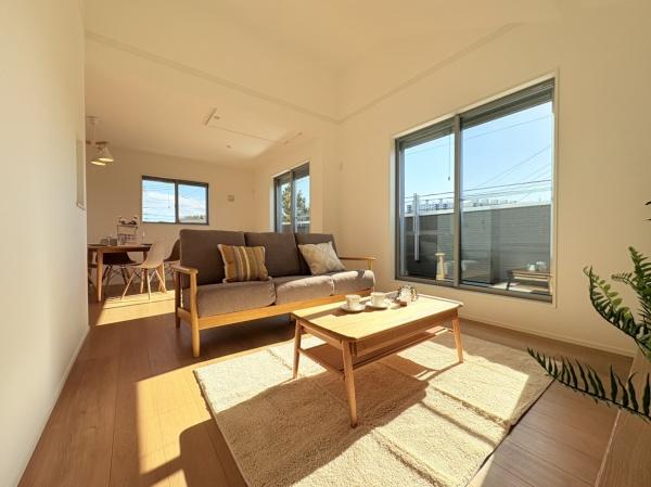 �_�ސ쌧���l�s��扺�a��2���ڂ̐V�z��ˌ��Ẵ��r���O