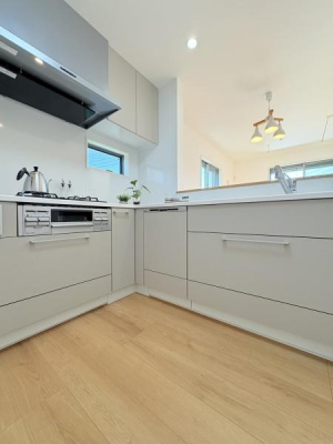 �_�ސ쌧���l�s��扺�a��2���ڂ̐V�z��ˌ��ẴL�b�`��