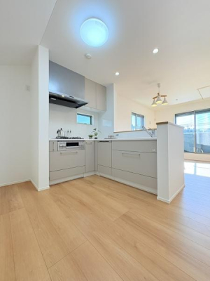 �_�ސ쌧���l�s��扺�a��2���ڂ̐V�z��ˌ��ẴL�b�`��