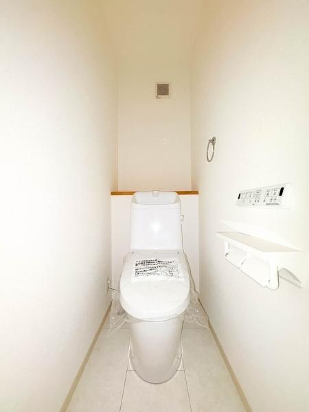 �_�ސ쌧���q�s���R8���ڂ̐V�z��ˌ��Ẵg�C��