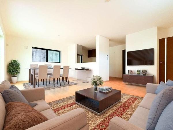 �_�ސ쌧���q�s���R8���ڂ̐V�z��ˌ��Ă̂��̑�