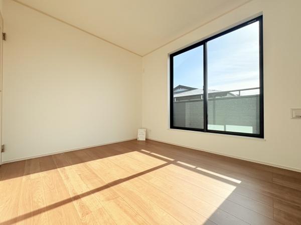 �_�ސ쌧���l�s�h�揯��5���ڂ̐V�z��ˌ��Ă̗m��