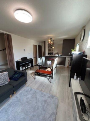 �_�ސ쌧���͌��s�����拤�a3���ڂ̒��È�ˌ��Ẵ��r���O