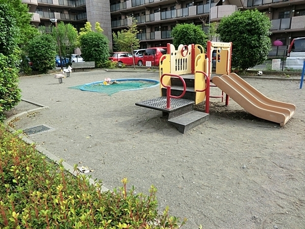 �_�ސ쌧���͌��s�����拤�a3���ڂ̒��È�ˌ��Ă̎��ӊ�