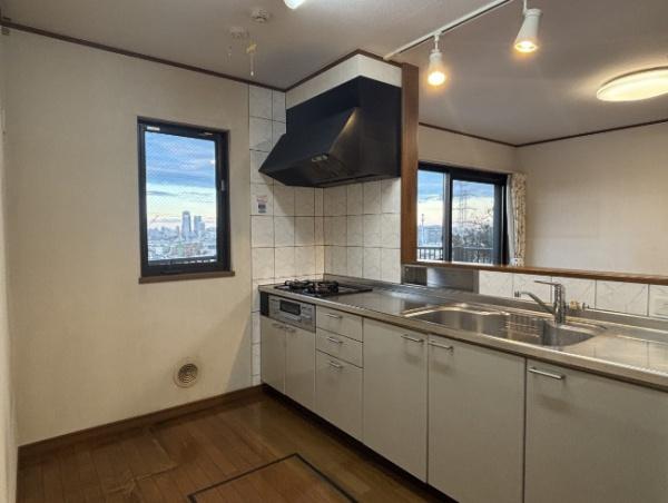 �_�ސ쌧���l�s�ߌ���㖖�g1���ڂ̒��È�ˌ��ẴL�b�`��