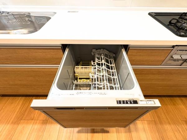 �_�ސ쌧���l�s���i�c��2���ڂ̐V�z��ˌ��ẴL�b�`��