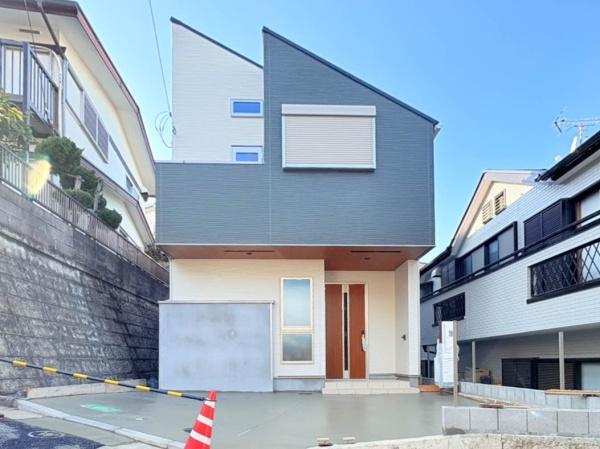 �_�ސ쌧���l�s���i�c��2���ڂ̐V�z��ˌ��Ă̌��n�O�ώʐ^