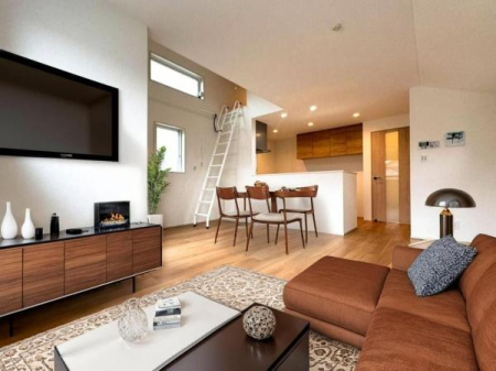 �_�ސ쌧���l�s���i�c��2���ڂ̐V�z��ˌ��Ẵ��r���O