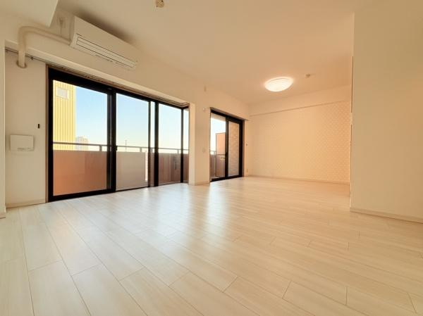 �_�ސ쌧���l�s�����Ԓ�1���ڂ̒��Ã}���V�����̃��r���O