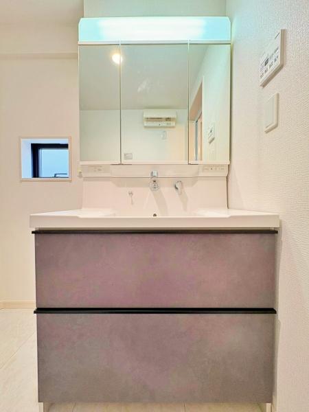 �_�ސ쌧����s�����C��7���ڂ̐V�z��ˌ��Ă̐��ʑ�E���ʏ�