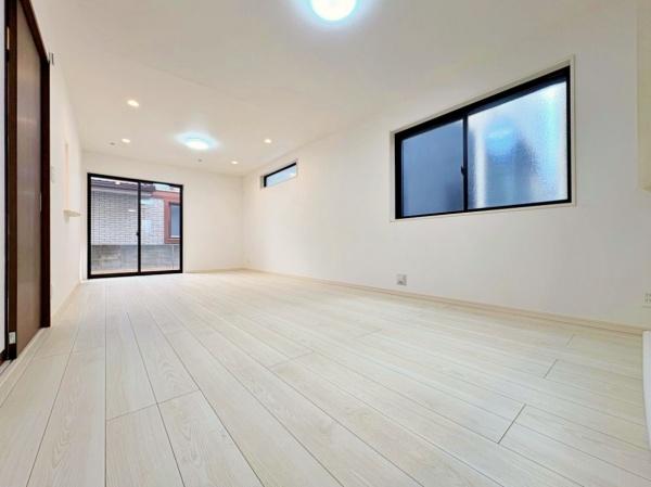 �_�ސ쌧����s�����C��7���ڂ̐V�z��ˌ��Ẵ��r���O