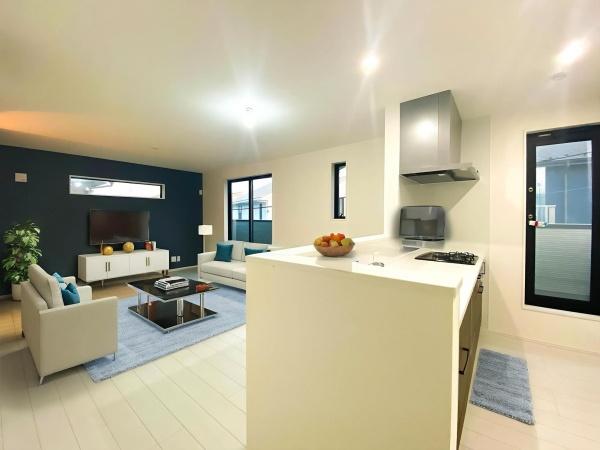 �_�ސ쌧���q�s���z4���ڂ̐V�z��ˌ��Ẵ��r���O