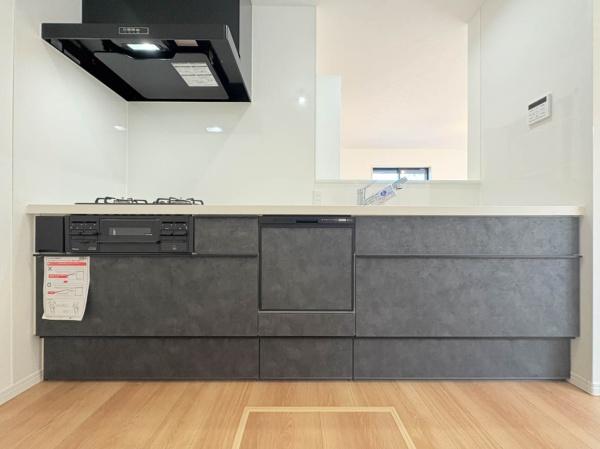 �_�ސ쌧���l�s�h��ѓ����̐V�z��ˌ��ẴL�b�`��